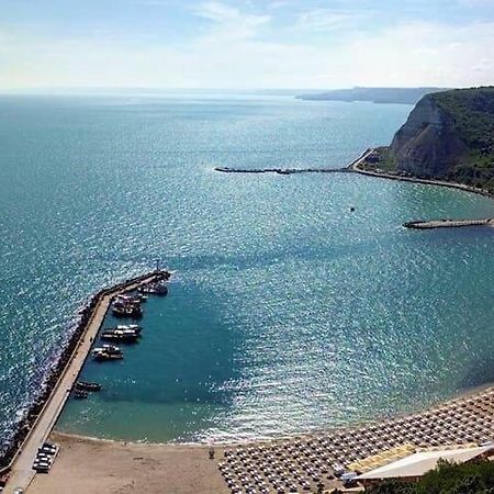 Appartamento Complex Karia III Kavarna Esterno foto