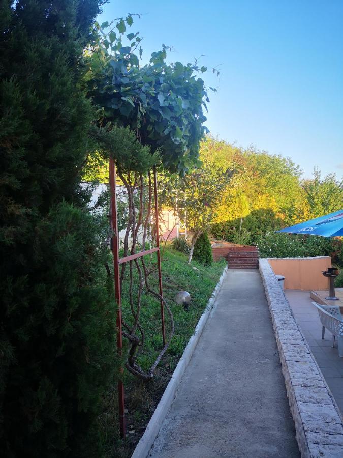 Appartamento Complex Karia III Kavarna Esterno foto