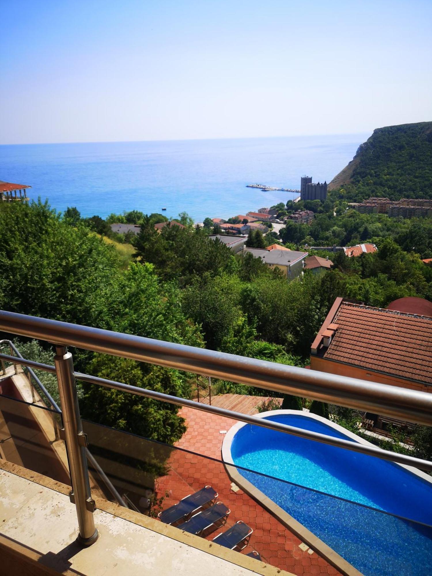 Appartamento Complex Karia III Kavarna Esterno foto
